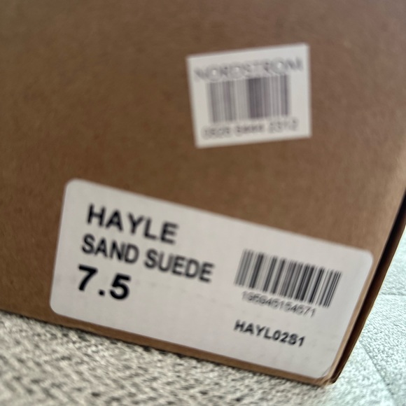 Hayle Platform Chelsea Boot - Picture 4 of 4